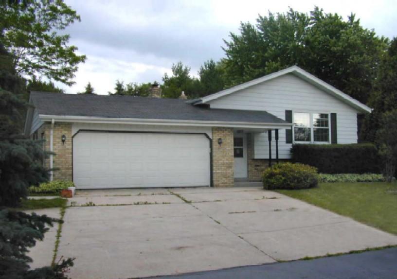 10607 Bridge Rd., Cedarburg, WI 53012