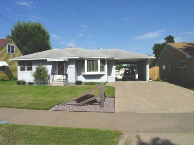 2203 S 23rd St., La Crosse, WI 54601