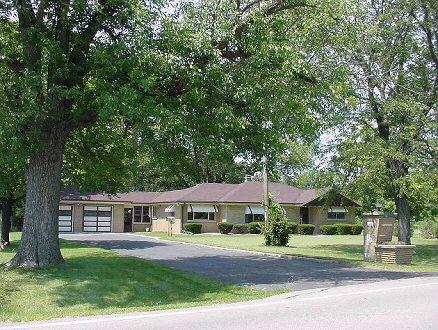 8944 Fox River Rd., Salem, WI 53105