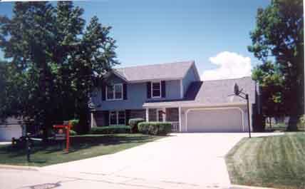 4029 S 97th St., Greenfield, WI 53228