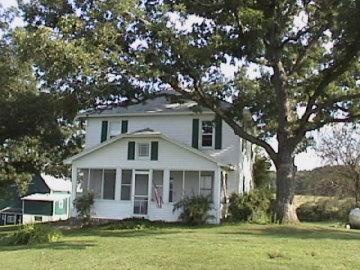 1733 Amber Rd., New Lyme, WI 54615