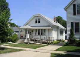 1430 N 64th St, Wauwatosa, WI 53213