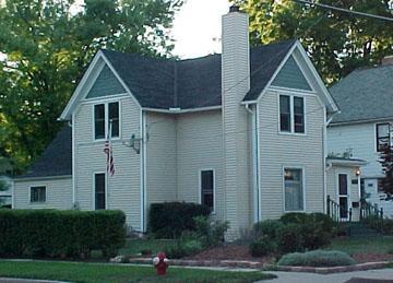 235 Maple Ave., Hartland, WI 53029