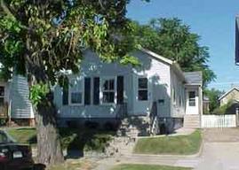 813 Grand Ave., Racine, WI 53403