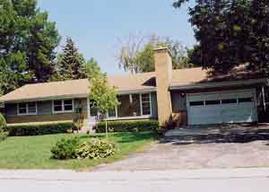 7264 N Navajo Ave., Glendale, WI 53217