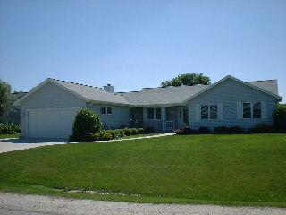 5646 Rachel Glen, Caledonia, WI 53402