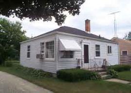 185 Walton Ave., Waukesha, WI 53186