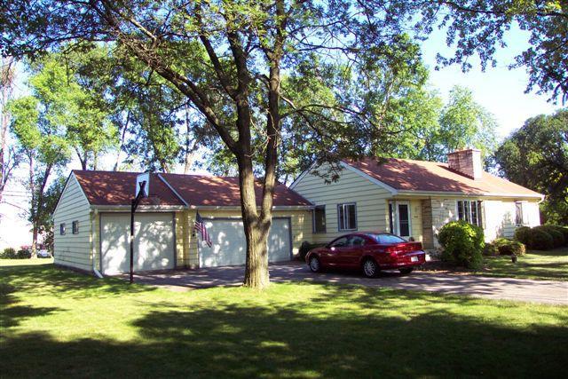 4440 N 133rd St., Brookfield, WI 53005