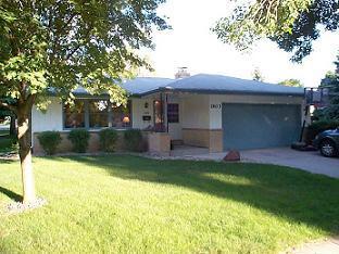 1803 Dewitt Ct, Waukesha, WI 53186