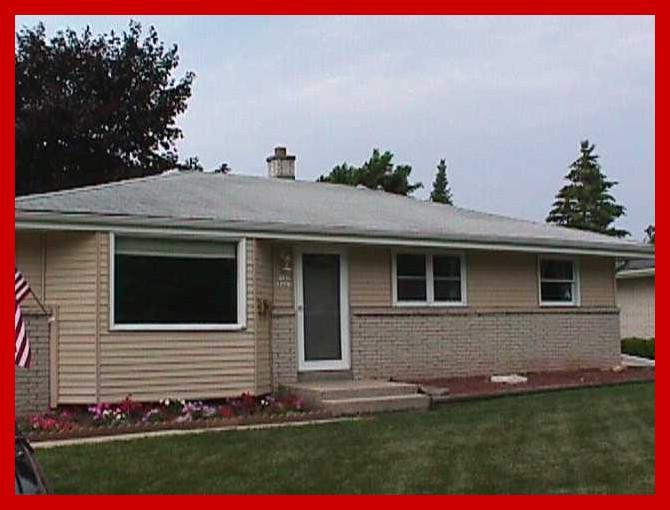 8463 N Manchester Dr., Menomonee Falls, WI 53051