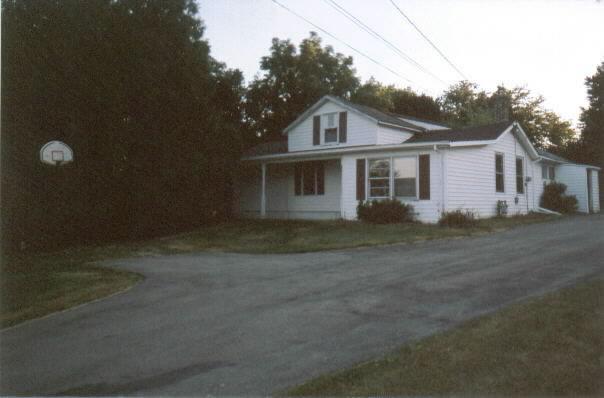 1572 N Main St., West Bend, WI 53090