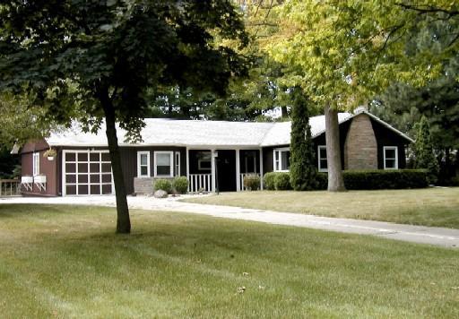 11031 W Ruby Ave., Wauwatosa, WI 53225