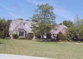 2795 Lancaster Ct, Brookfield, WI 53045