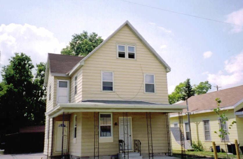 321 N 11th St., La Crosse, WI 54601