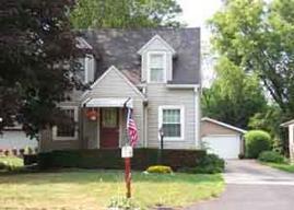 10636 W Fisher Pkwy., Wauwatosa, WI 53226