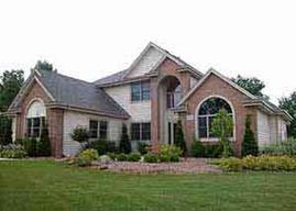 13655 W Deer Park Dr., New Berlin, WI 53151