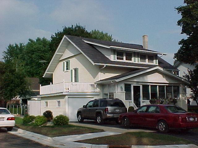 389 Ray St., Delavan, WI 53115