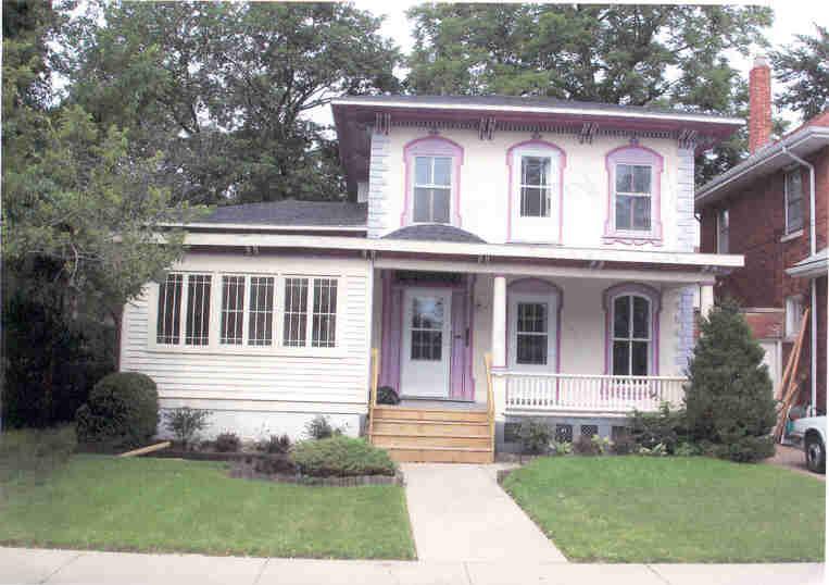 6128 7th Ave., Kenosha, WI 53143