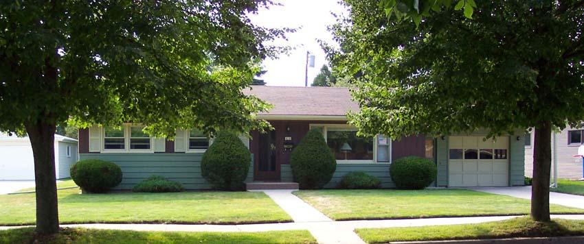 616 S 26th St., Sheboygan, WI 53081