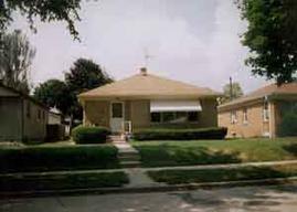 4307 N 69th St, Milwaukee, WI 53216