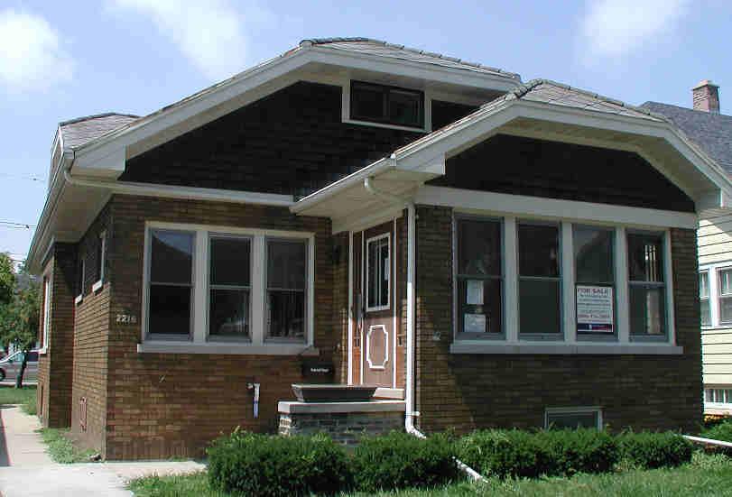 2216 Superior St., Racine, WI 53402