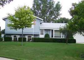 1700 Stardust Dr, Waukesha, WI 53186