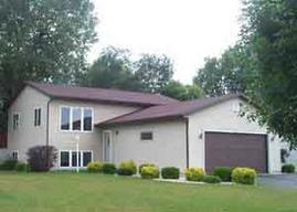 428 N Patricia St, Elkhorn, WI 53121