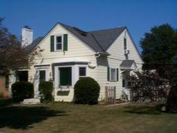 3042 N 81st St., Milwaukee, WI 53222