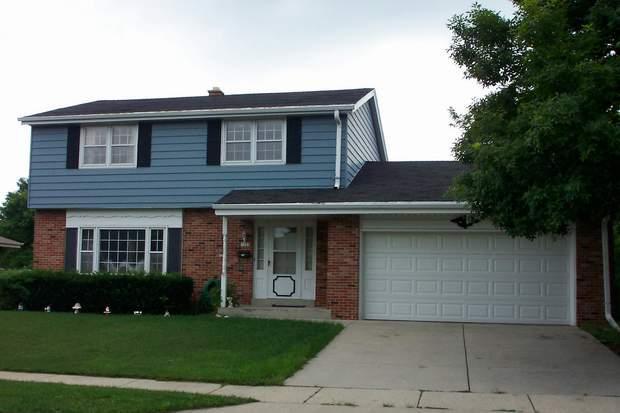 5025 Surrey Ln., Greendale, WI 53129