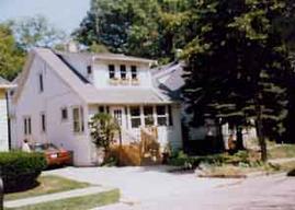 6620 Hillside Ln., Wauwatosa, WI 53213