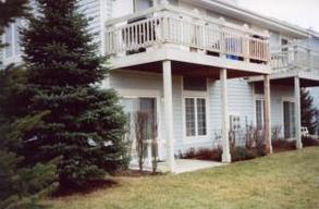 644 N Geneva National #6-33, Geneva, WI 53147