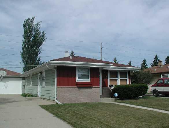 1670 Perry Ave, Racine, WI 53406