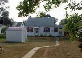 1310 S 20th St., La Crosse, WI 54601