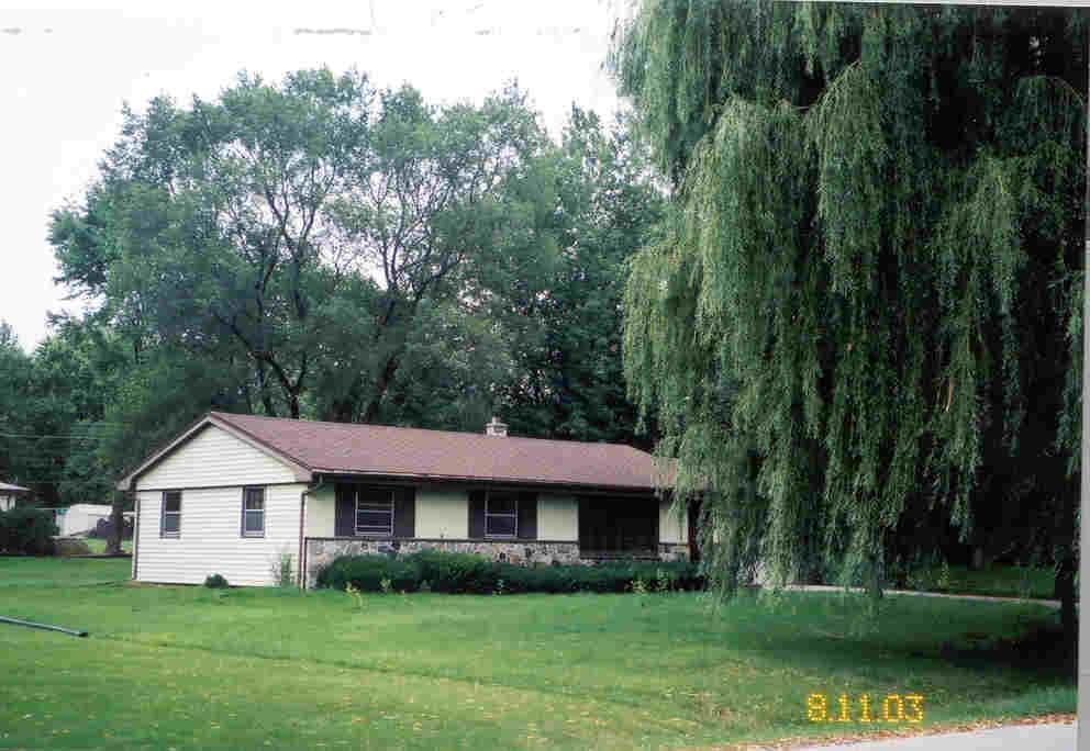 5475 Balboa Dr., New Berlin, WI 53151