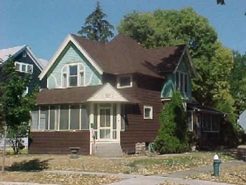 1503 Ferry, La Crosse, WI 54601