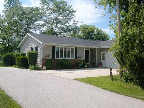 5578 N Spur Ln., Plymouth, WI 53073