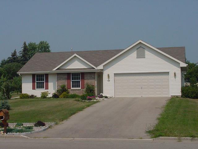 69 Arbor Ridge Dr., Delavan, WI 53115
