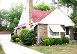 4719 N Woodruff, Whitefish Bay, WI 53211