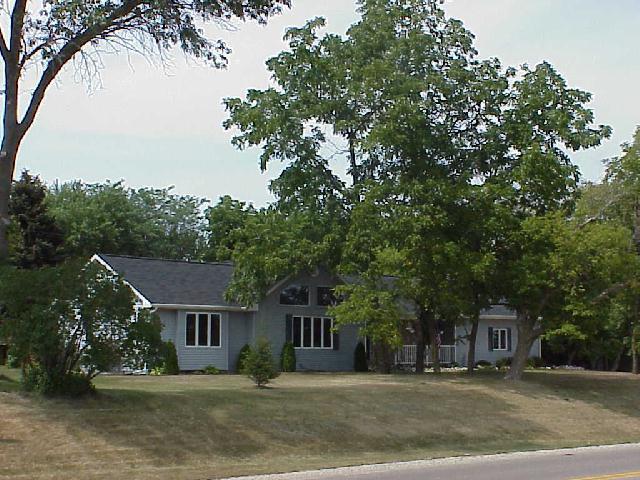 3401 S Cty Rd F, Delavan, WI 53115