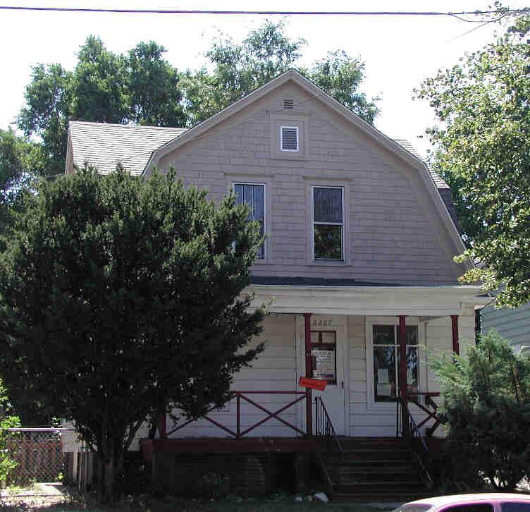 2207 16th St., Racine, WI 53405