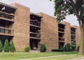 3749 N 88th St. #211, Milwaukee, WI 53222