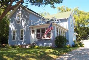 206 W Park Ave., Hartland, WI 53029