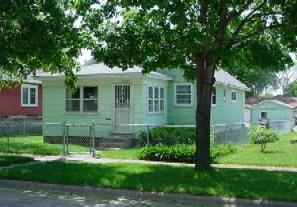 1807 Avon St, La Crosse, WI 54603