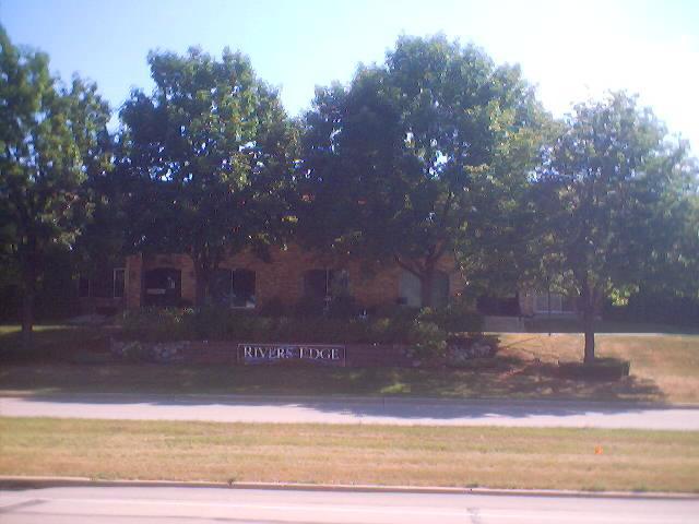 4253 W Rivers Edge Cir. #4, Brown Deer, WI 53209