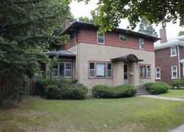 1526 State St, La Crosse, WI 54601