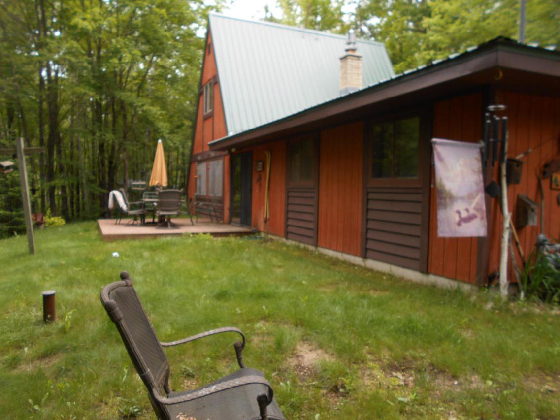 14304 Glenwood Ln., Oconto Falls, WI 54138