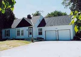 8321 S 100th, Franklin, WI 53132