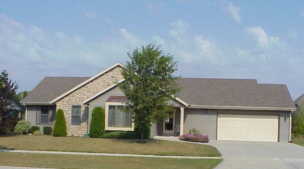 7388 W Brunn Dr., Franklin, WI 53132