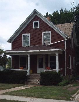 315 N 4th St, Fort Atkinson, WI 53538