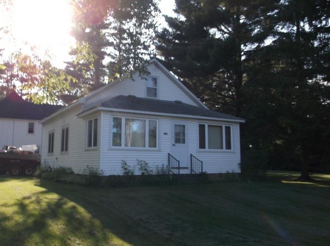 401 Wilbert St., Crivitz, WI 54114